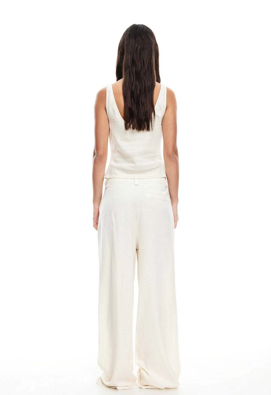Lioness Women's Delilah Top - Stylish Casual Blouse for Everyday Wear