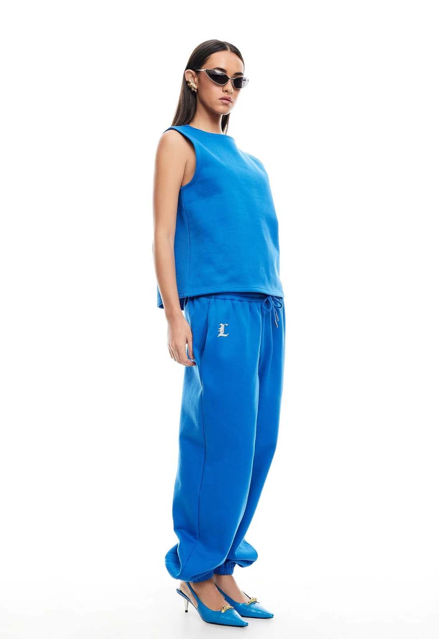 Lioness Women's Tank Top | Sleek Casual Sleeveless Shirt for Everyday Wear