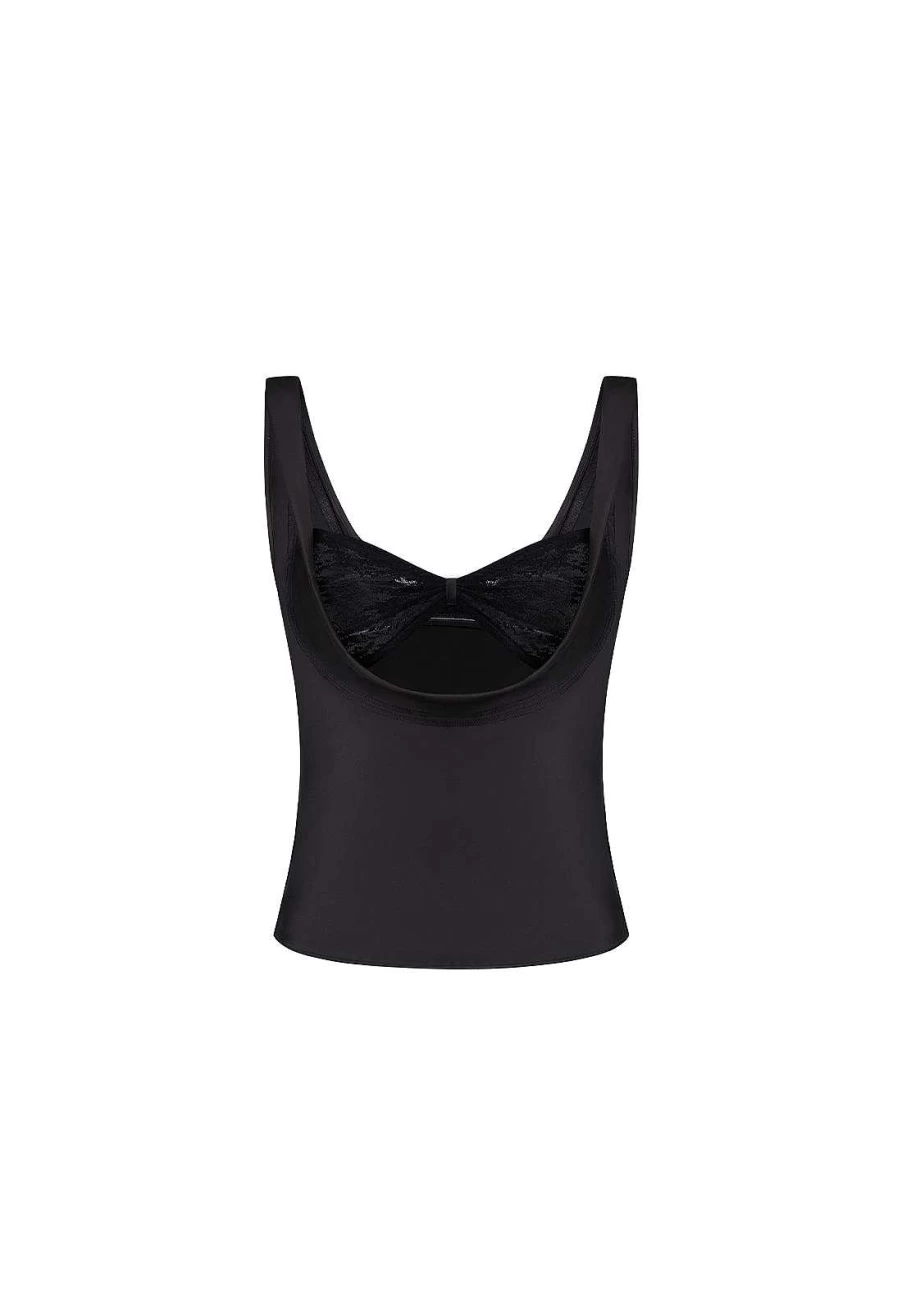 Lioness Women's Delilah Top - Casual Chic Blouse for Everyday Wear